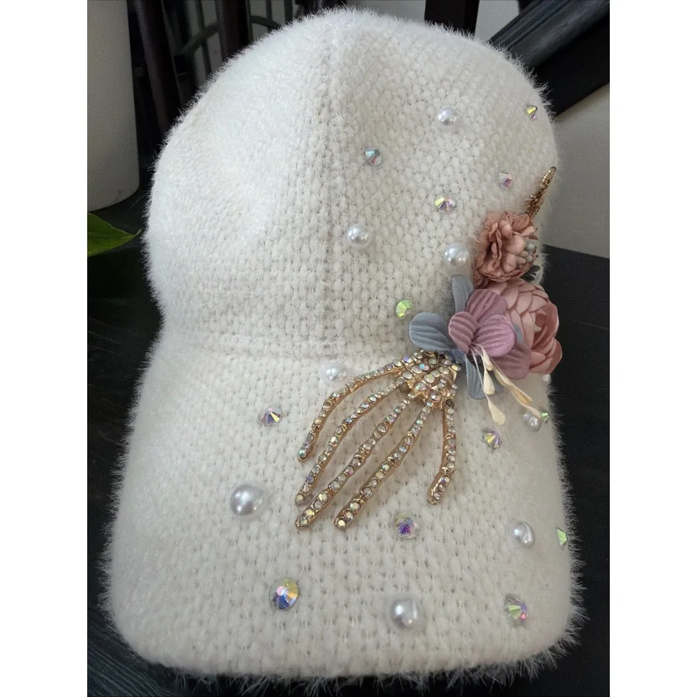 Hat White/cream Floral Embellished Baseball Cap with Pearls Missing 1 Charm